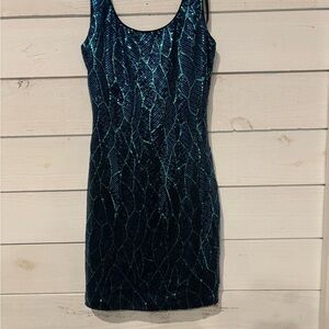 Lily Rose Elegant Sequin Dress in Blue and Green size small.
